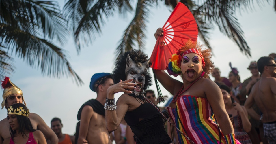 A tradicional Banda de Ipanema desfila neste sábado (23). Foto: Lucas Landau/UOL