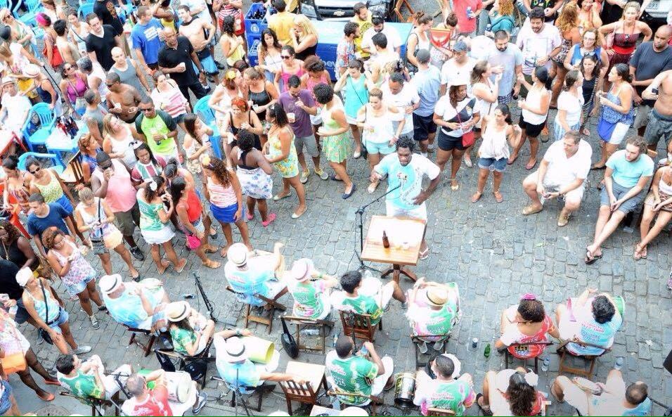 Chinelo de Dedo: roda de samba tem 50 percussionistas. Foto: Cris Vicente/Divulgação